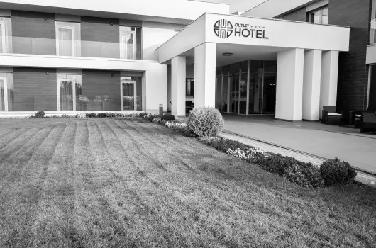 Outlet Hotel Polgr - Augusztus 20.